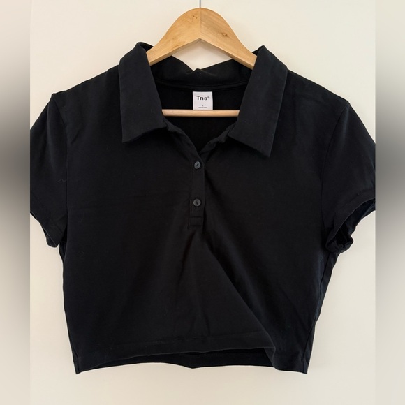 Aritzia | TNA Cropped Polo Tshjrt, size large. - Picture 3 of 7